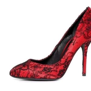 Dolce and Gabbana Red/Black lace pumps
